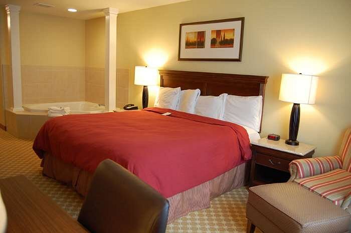 Hotels with Jacuzzi Room in Wilmington