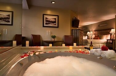 Hotels with Jacuzzi in Room in Lake Tahoe